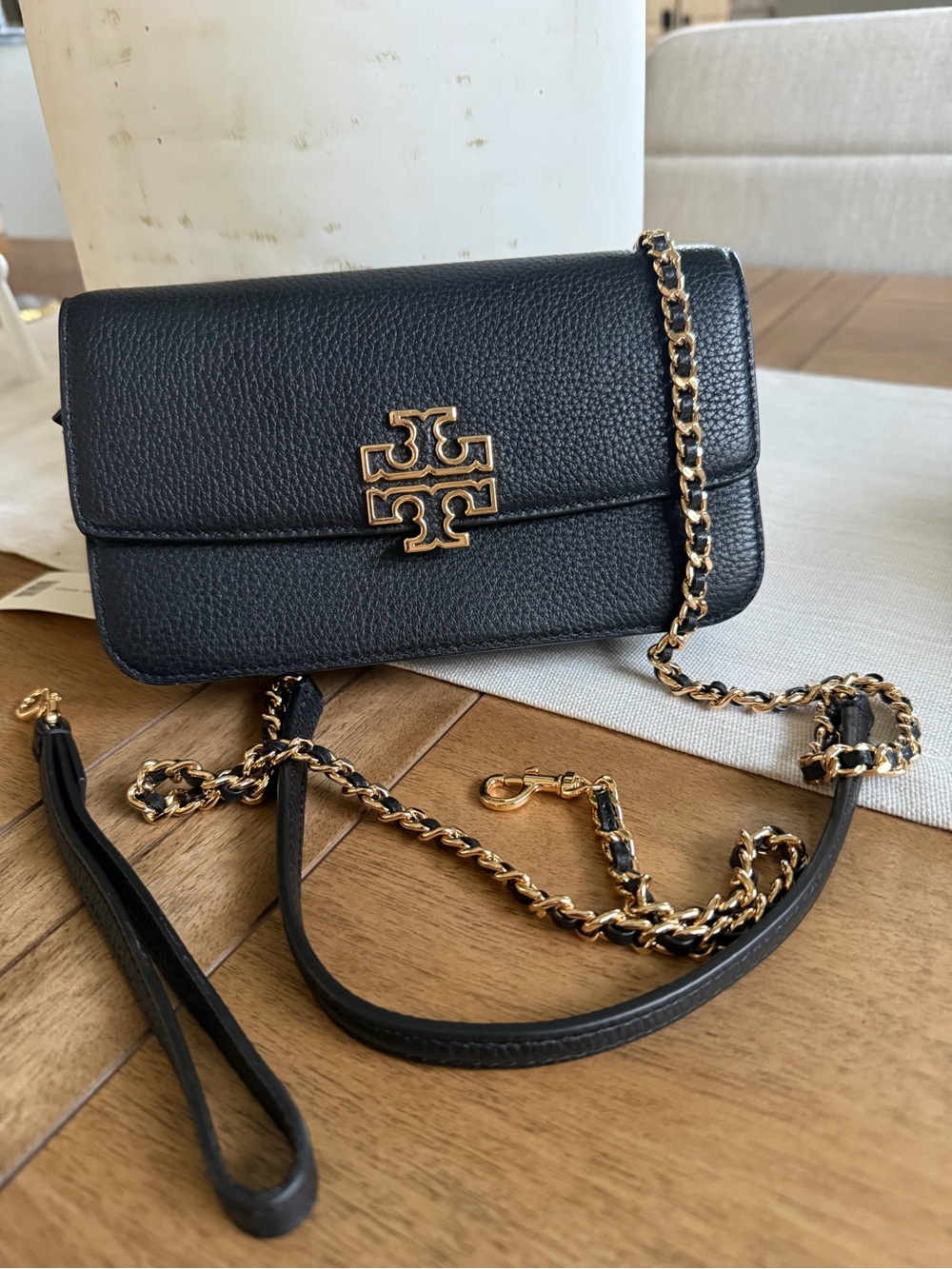 New black Tory Burch Britten Chain Wallet & Wristlet Leather Crossbody